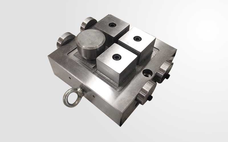 Full-steel electro permanent magnetic chuck